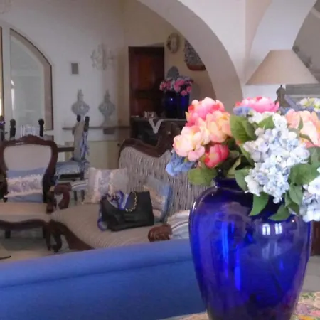 فيلة Casa Bacot كانّيتو